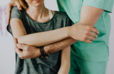 Kiedy warto udać się do fizjoterapeuty? Jakie są wskazania?